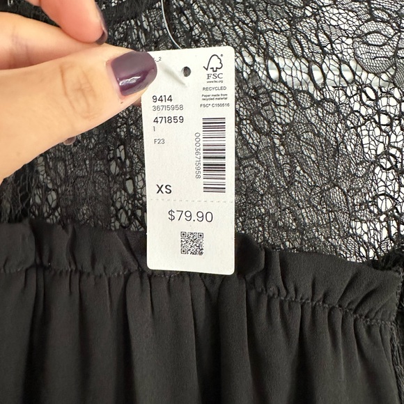 New lace shift dress - Picture 4 of 5